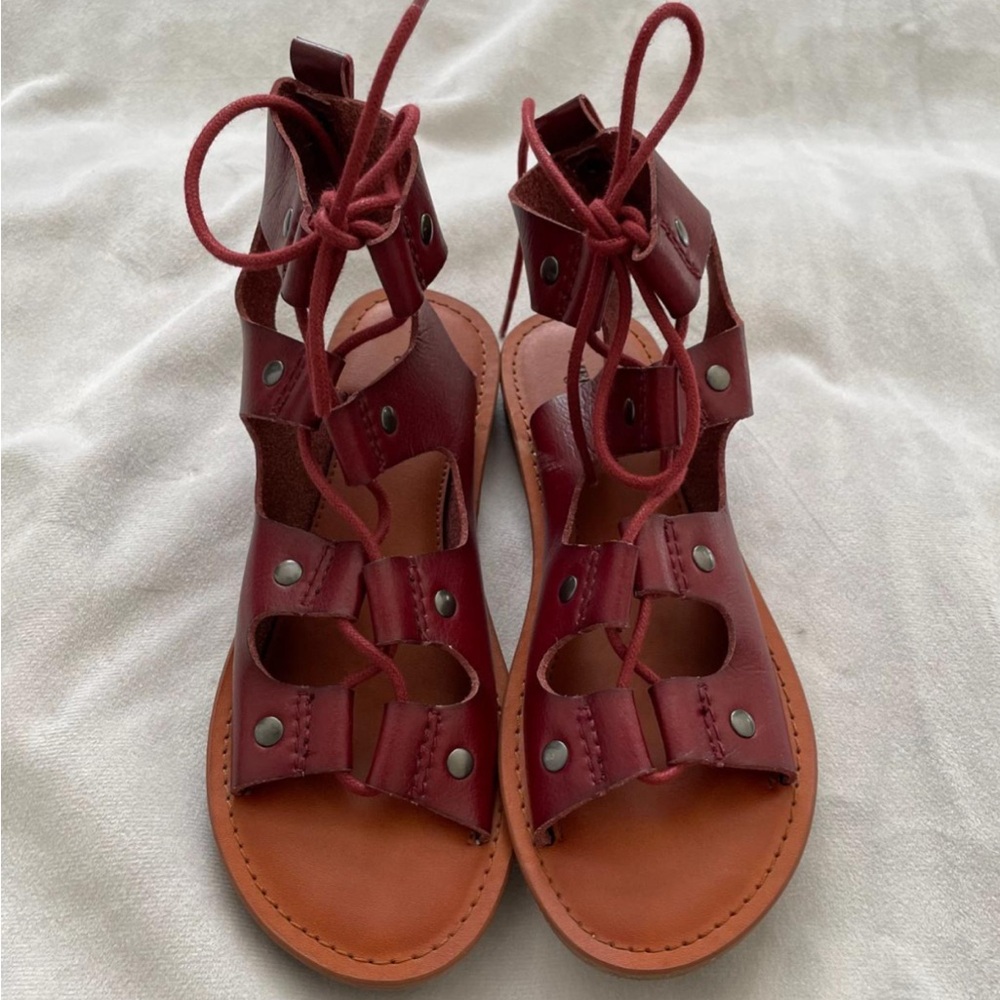 American Eagle Brick Red Gladiator Sandals Size 11